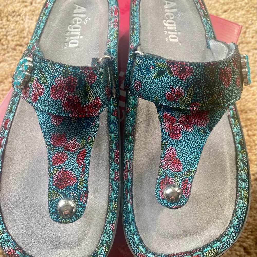 Alegria Women's Teal and Pink Patterned Sandals